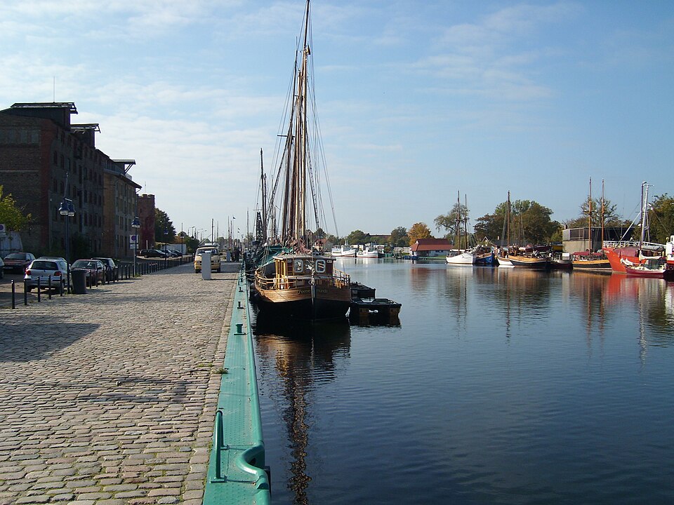 Greifswald Hafen-Greifswald Okt-2008 SL271639