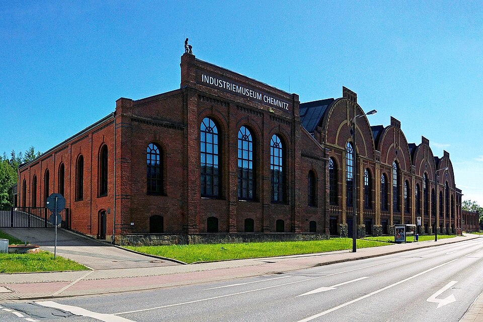 Das Sächsische Industriemuseum Chemnitz an der Zwickauer Straße,