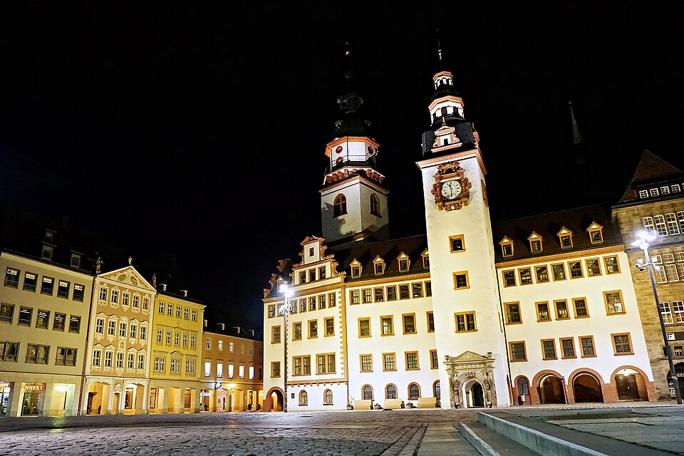 Altes Rathaus und Siegertsches Haus am Marktplatz in Chemnitz,
