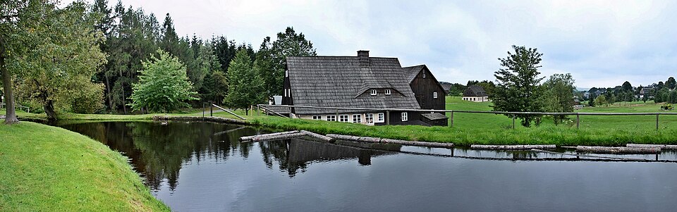 Seiffen/Erzgeb.: Seiffen, Erzgebirgisches Freilichtmuseum - Wasserkraft-Drehwerk (02-2)
