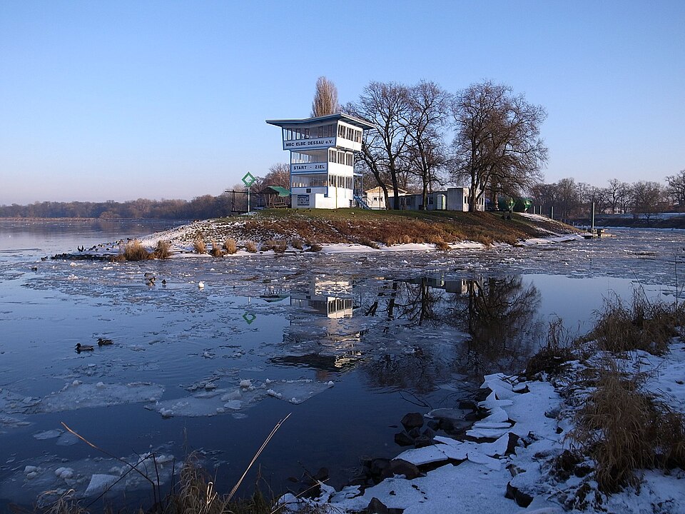 Dessau-Roßlau: Dessau, Leopoldshafen