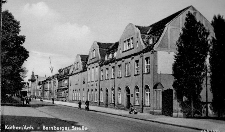 Köthen (Anhalt): Bernburger Straße Köthen