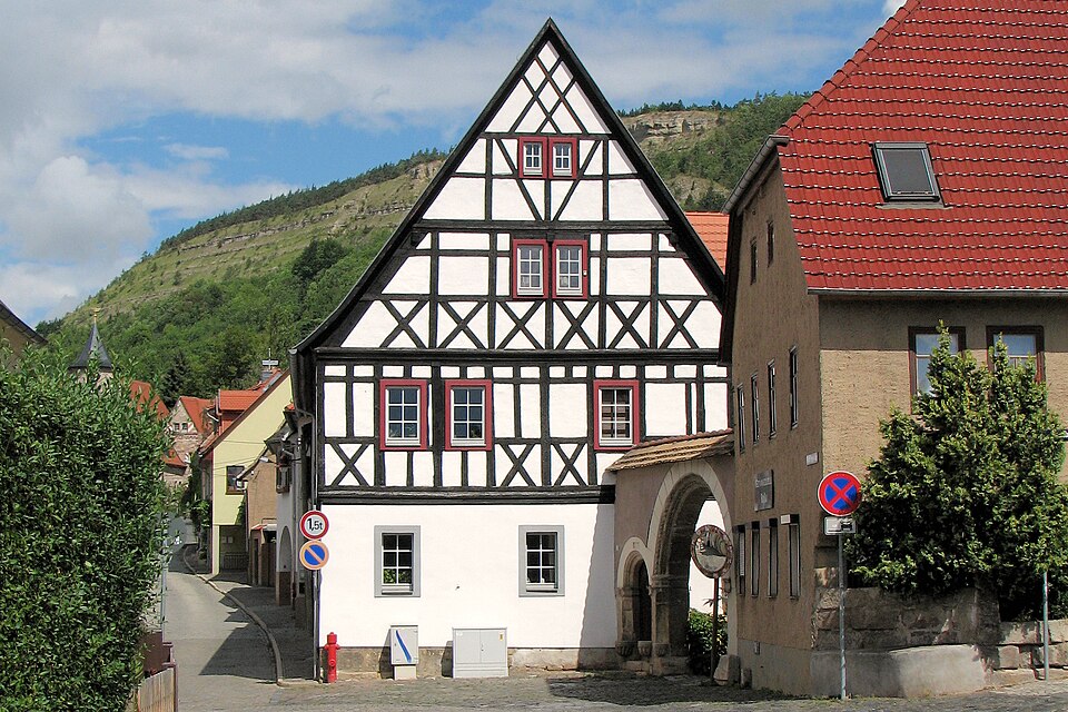Jena: Dobermannsches Wohnhaus