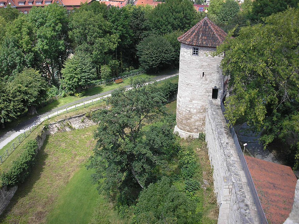 Mühlhausen/Thüringen: Stadtmauer und Wehrgraben Mühlhausen