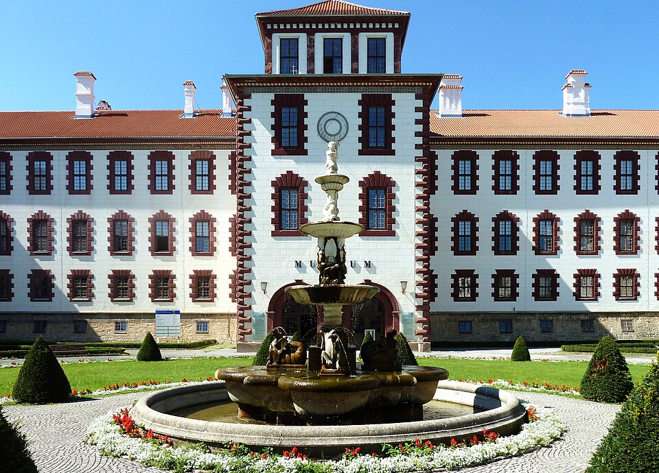 Meiningen, Schloss Elisabethenburg 16